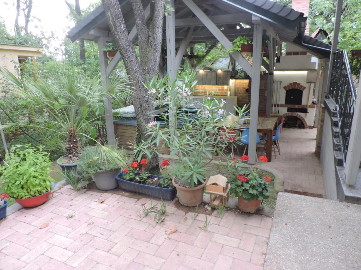 Szepezd Oak Villa Balatonszepezd Dış mekan fotoğraf
